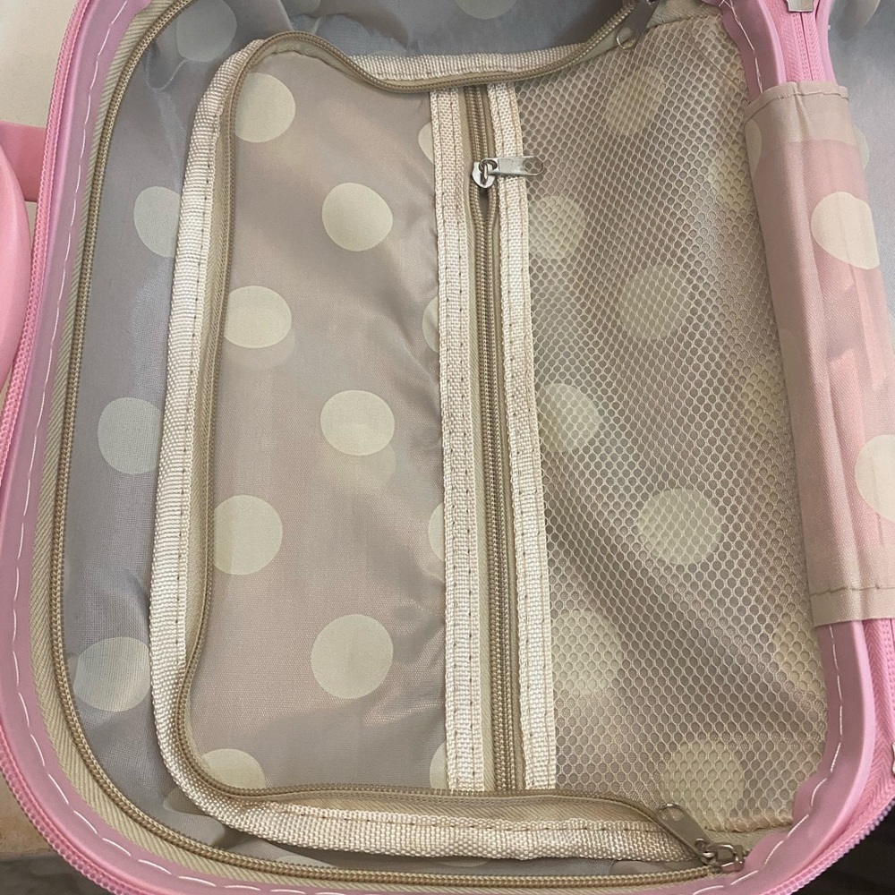 Hello Kitty Pink Heart Embossed Cosmetic Case - Picture 5 of 8